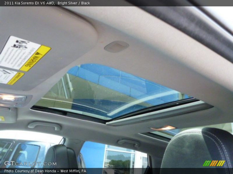 Bright Silver / Black 2011 Kia Sorento EX V6 AWD