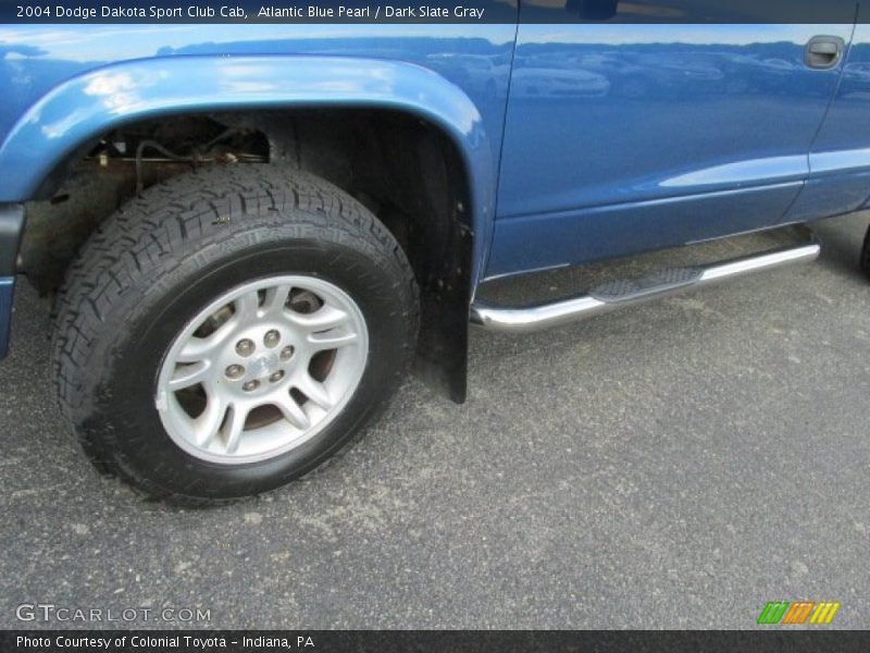  2004 Dakota Sport Club Cab Wheel