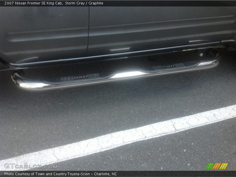 Storm Gray / Graphite 2007 Nissan Frontier SE King Cab