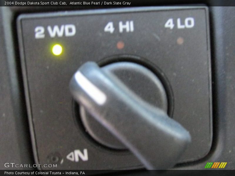 Atlantic Blue Pearl / Dark Slate Gray 2004 Dodge Dakota Sport Club Cab