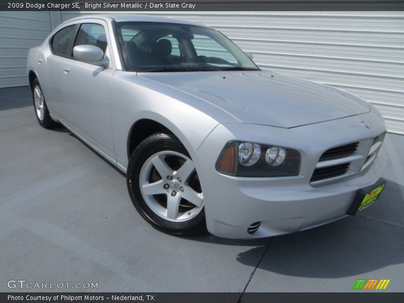 Bright Silver Metallic / Dark Slate Gray 2009 Dodge Charger SE