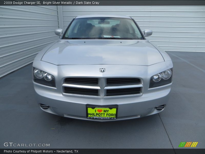 Bright Silver Metallic / Dark Slate Gray 2009 Dodge Charger SE