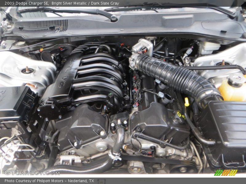Bright Silver Metallic / Dark Slate Gray 2009 Dodge Charger SE