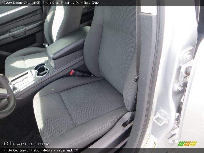 Bright Silver Metallic / Dark Slate Gray 2009 Dodge Charger SE