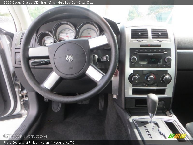 Bright Silver Metallic / Dark Slate Gray 2009 Dodge Charger SE