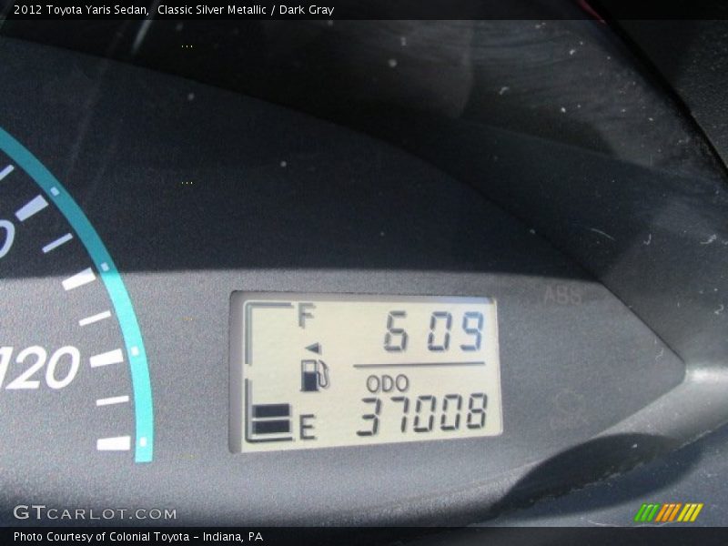 Classic Silver Metallic / Dark Gray 2012 Toyota Yaris Sedan