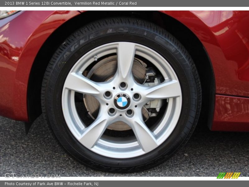  2013 1 Series 128i Convertible Wheel