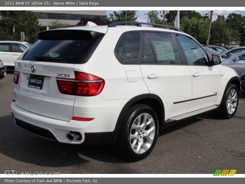 Alpine White / Sand Beige 2011 BMW X5 xDrive 35i