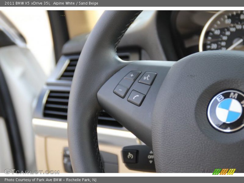 Alpine White / Sand Beige 2011 BMW X5 xDrive 35i
