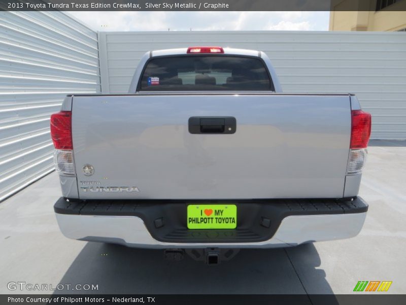 Silver Sky Metallic / Graphite 2013 Toyota Tundra Texas Edition CrewMax