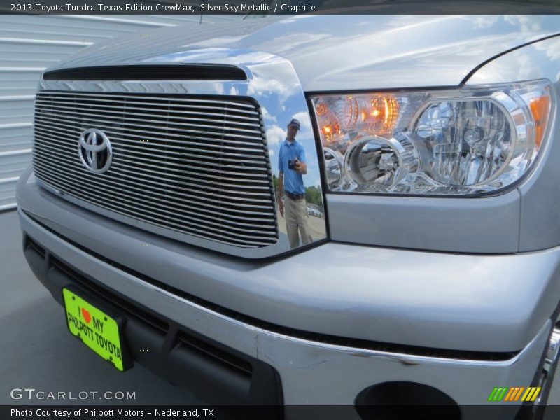 Silver Sky Metallic / Graphite 2013 Toyota Tundra Texas Edition CrewMax