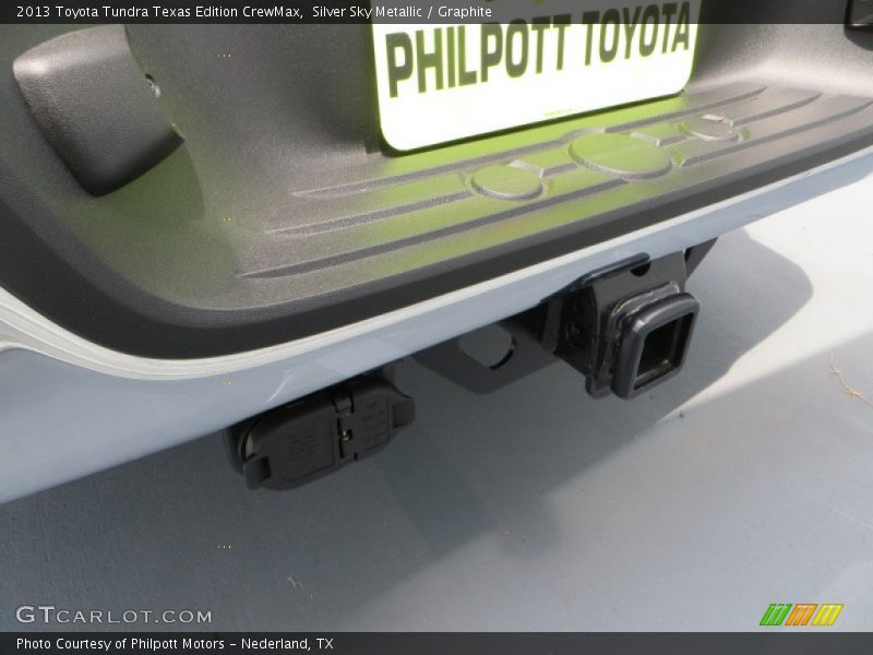 Silver Sky Metallic / Graphite 2013 Toyota Tundra Texas Edition CrewMax