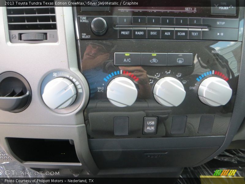 Silver Sky Metallic / Graphite 2013 Toyota Tundra Texas Edition CrewMax