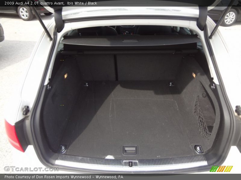  2009 A4 2.0T quattro Avant Trunk