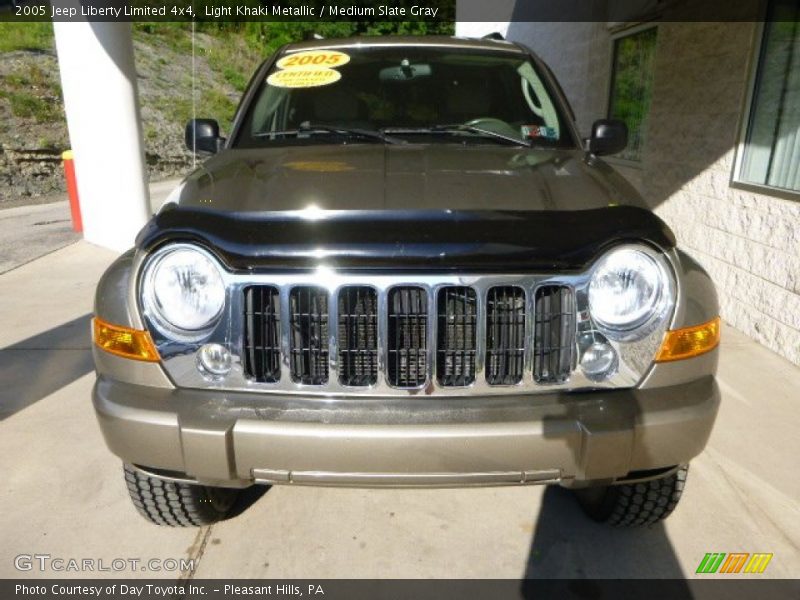 Light Khaki Metallic / Medium Slate Gray 2005 Jeep Liberty Limited 4x4