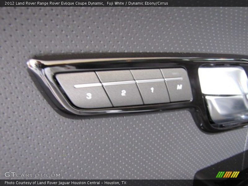 Controls of 2012 Range Rover Evoque Coupe Dynamic