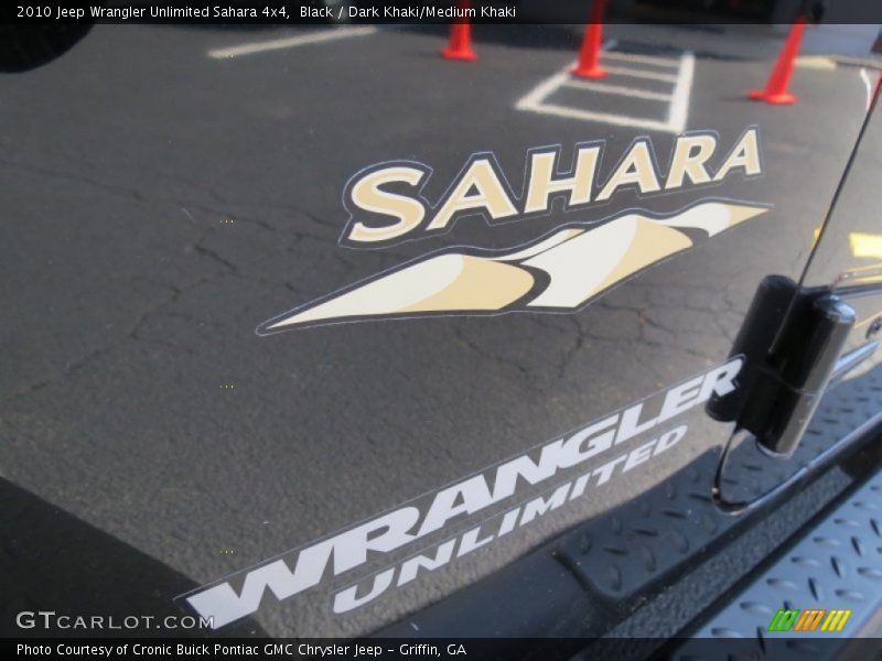 Black / Dark Khaki/Medium Khaki 2010 Jeep Wrangler Unlimited Sahara 4x4