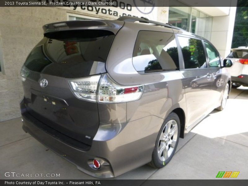 Predawn Gray Mica / Dark Charcoal 2013 Toyota Sienna SE
