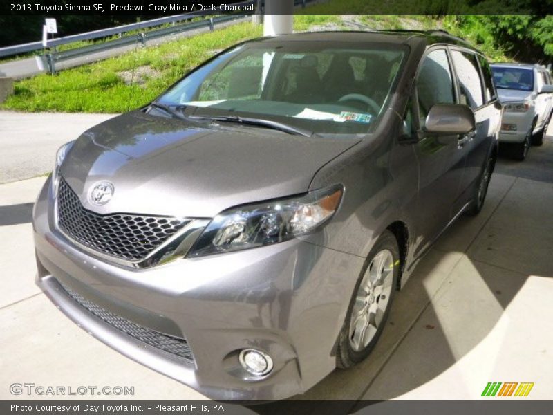 Predawn Gray Mica / Dark Charcoal 2013 Toyota Sienna SE