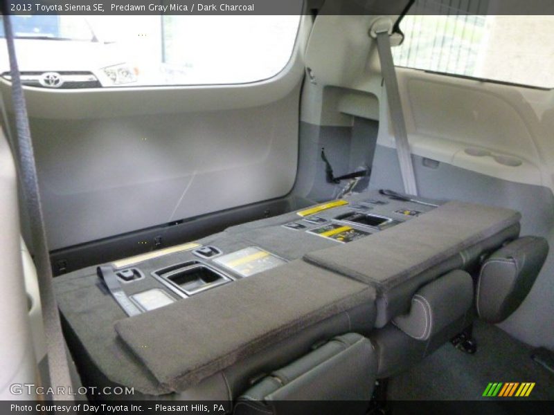 Predawn Gray Mica / Dark Charcoal 2013 Toyota Sienna SE