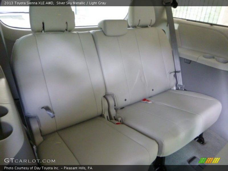 Silver Sky Metallic / Light Gray 2013 Toyota Sienna XLE AWD