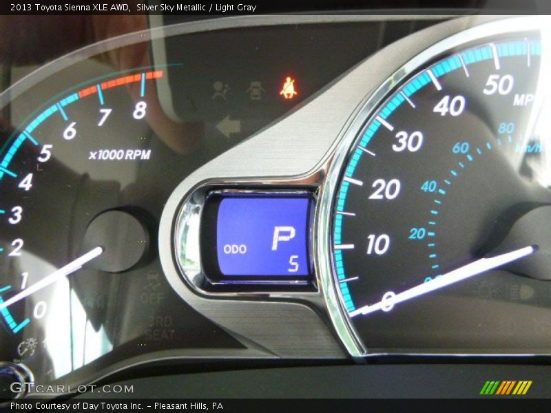 Silver Sky Metallic / Light Gray 2013 Toyota Sienna XLE AWD