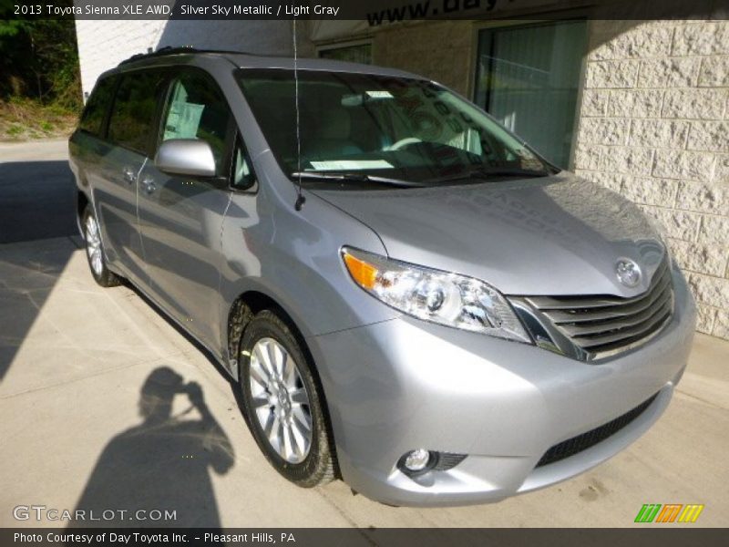 Silver Sky Metallic / Light Gray 2013 Toyota Sienna XLE AWD