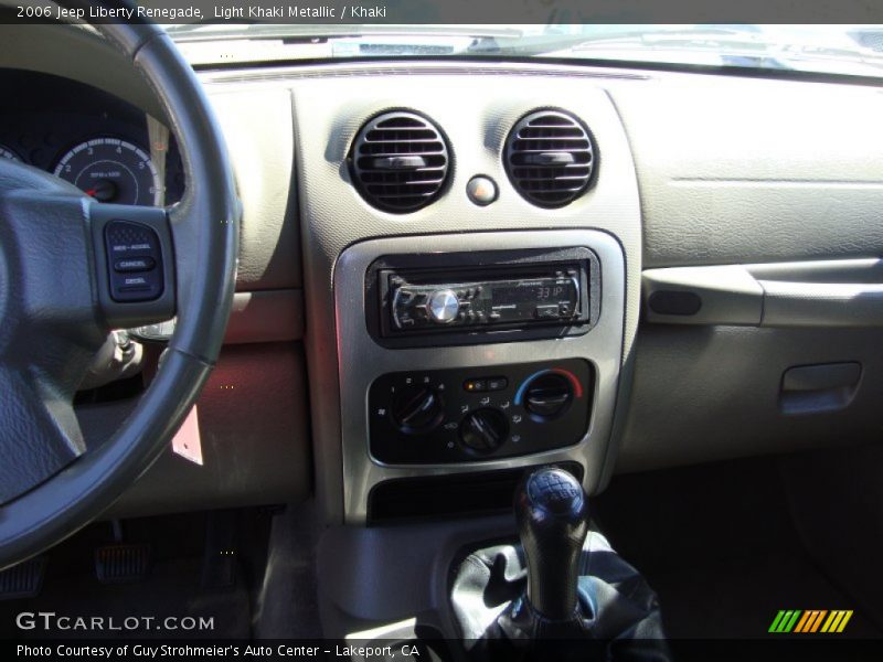 Light Khaki Metallic / Khaki 2006 Jeep Liberty Renegade