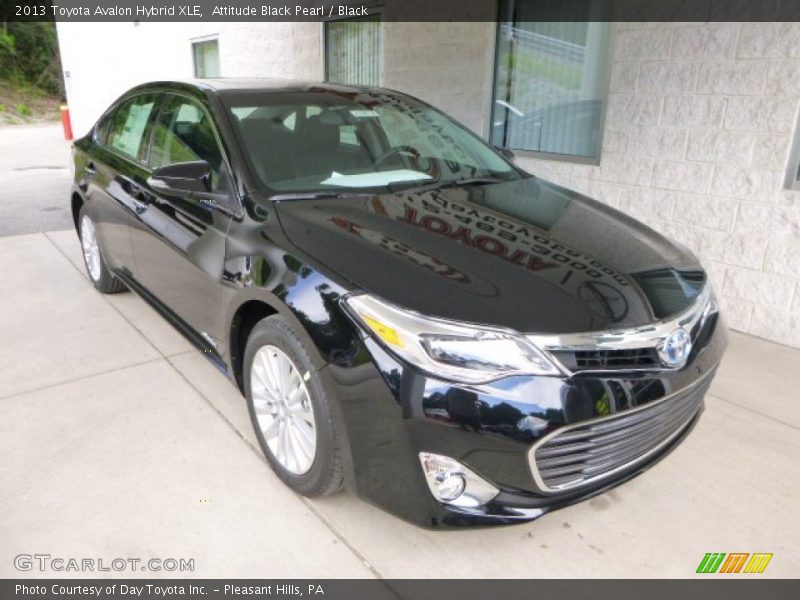 Attitude Black Pearl / Black 2013 Toyota Avalon Hybrid XLE
