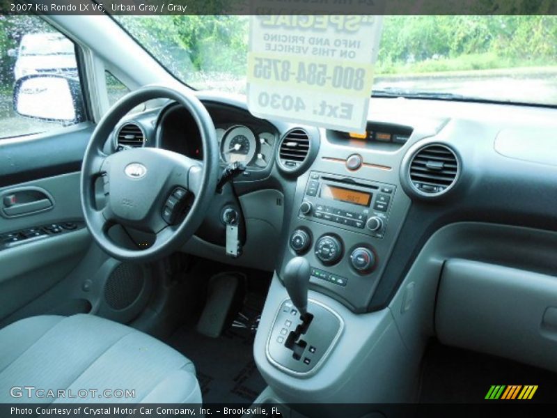 Urban Gray / Gray 2007 Kia Rondo LX V6