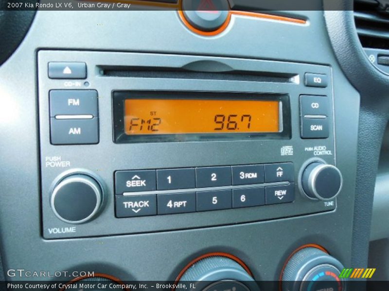 Audio System of 2007 Rondo LX V6