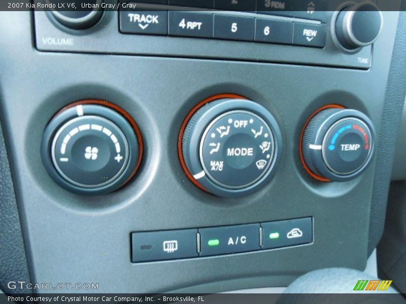 Controls of 2007 Rondo LX V6