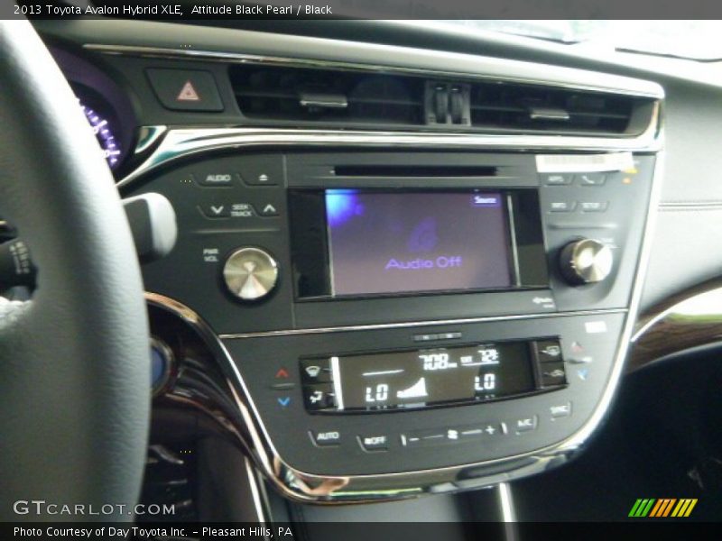 Attitude Black Pearl / Black 2013 Toyota Avalon Hybrid XLE