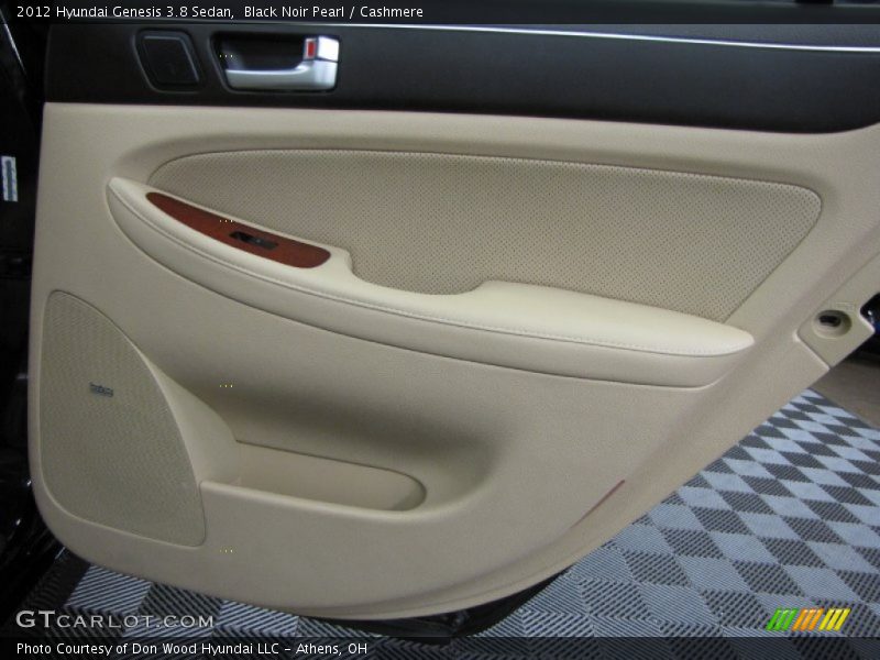 Black Noir Pearl / Cashmere 2012 Hyundai Genesis 3.8 Sedan