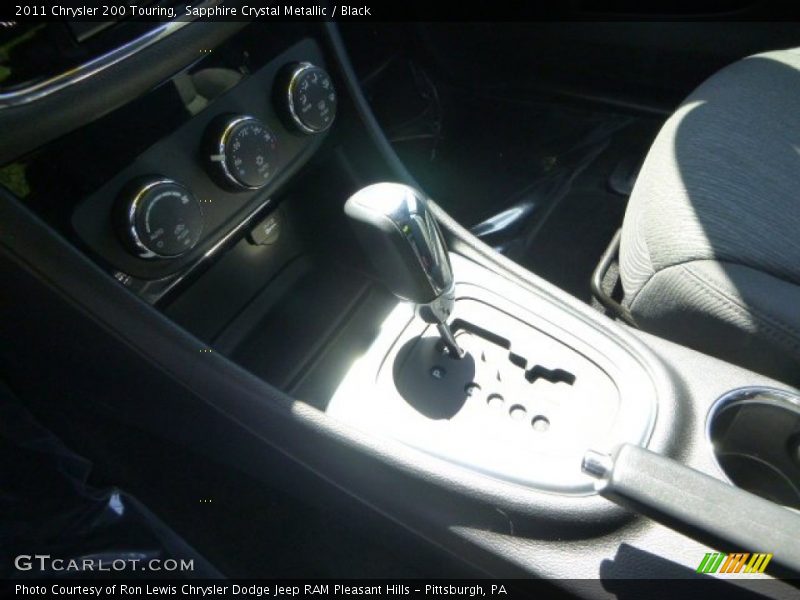 Sapphire Crystal Metallic / Black 2011 Chrysler 200 Touring