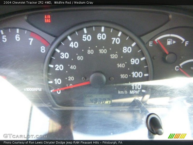 Wildfire Red / Medium Gray 2004 Chevrolet Tracker ZR2 4WD