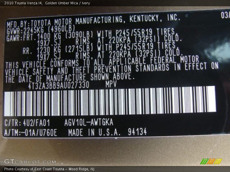 Golden Umber Mica / Ivory 2010 Toyota Venza I4