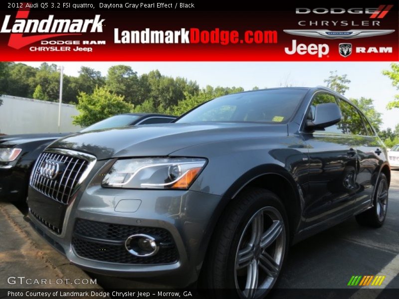 Daytona Gray Pearl Effect / Black 2012 Audi Q5 3.2 FSI quattro