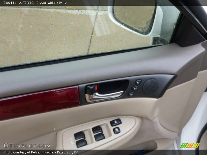 Crystal White / Ivory 2004 Lexus ES 330