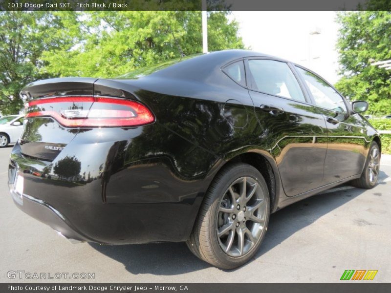Pitch Black / Black 2013 Dodge Dart SXT