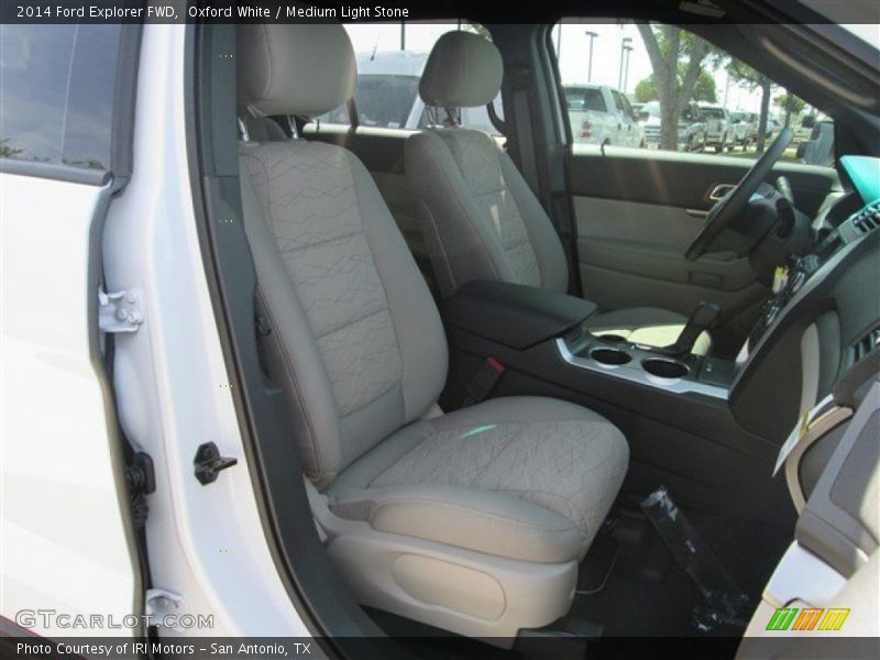 Oxford White / Medium Light Stone 2014 Ford Explorer FWD