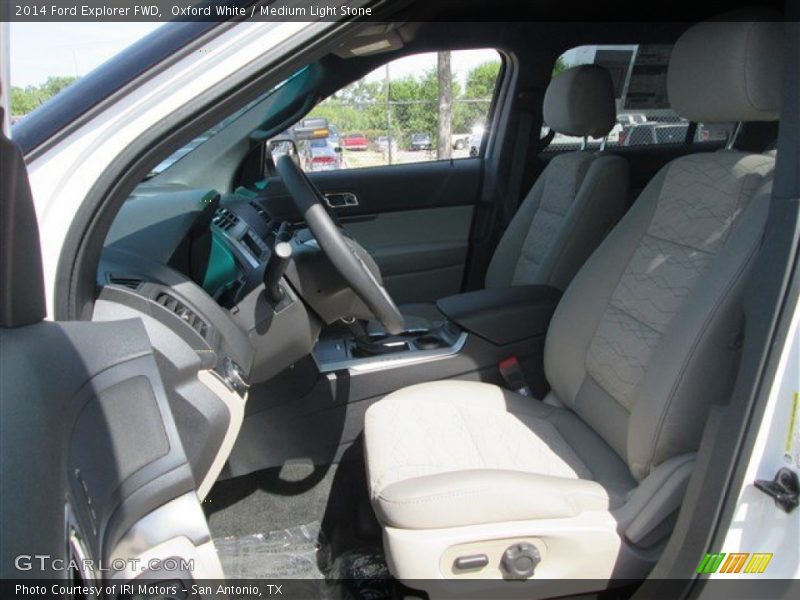 Oxford White / Medium Light Stone 2014 Ford Explorer FWD