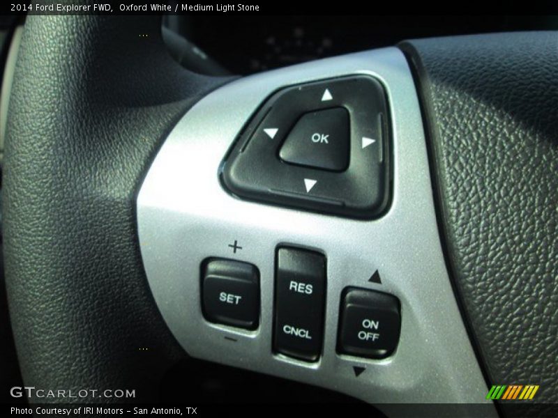 Oxford White / Medium Light Stone 2014 Ford Explorer FWD