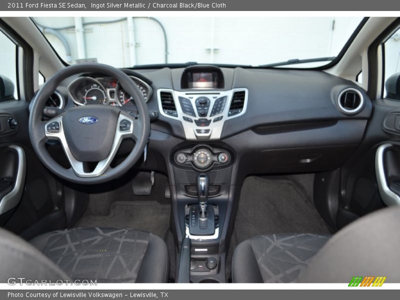 Ingot Silver Metallic / Charcoal Black/Blue Cloth 2011 Ford Fiesta SE Sedan