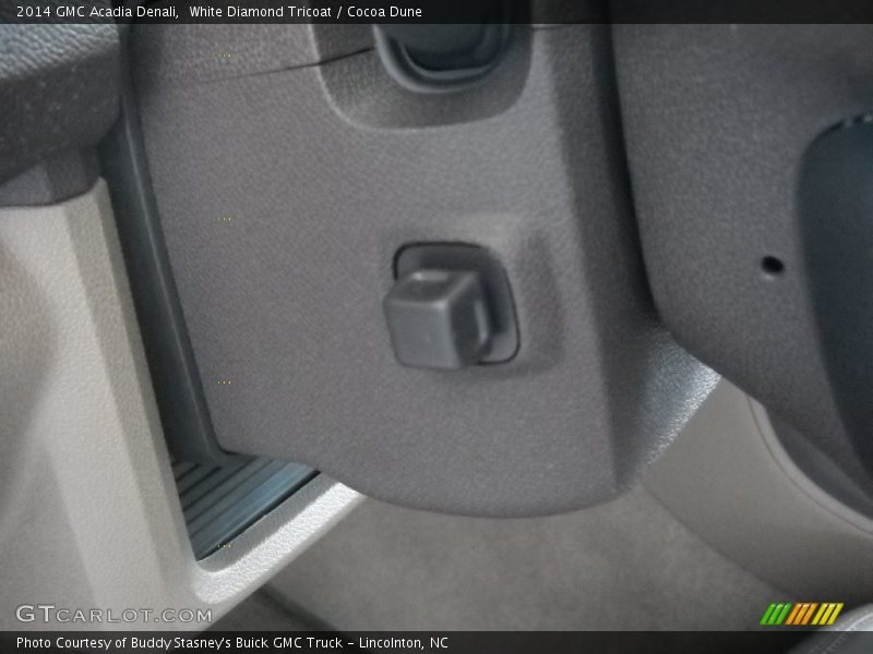 White Diamond Tricoat / Cocoa Dune 2014 GMC Acadia Denali