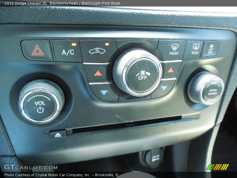Blackberry Pearl / Black/Light Frost Beige 2012 Dodge Charger SE