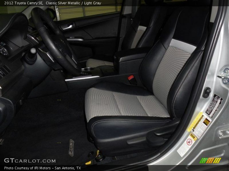 Classic Silver Metallic / Light Gray 2012 Toyota Camry SE