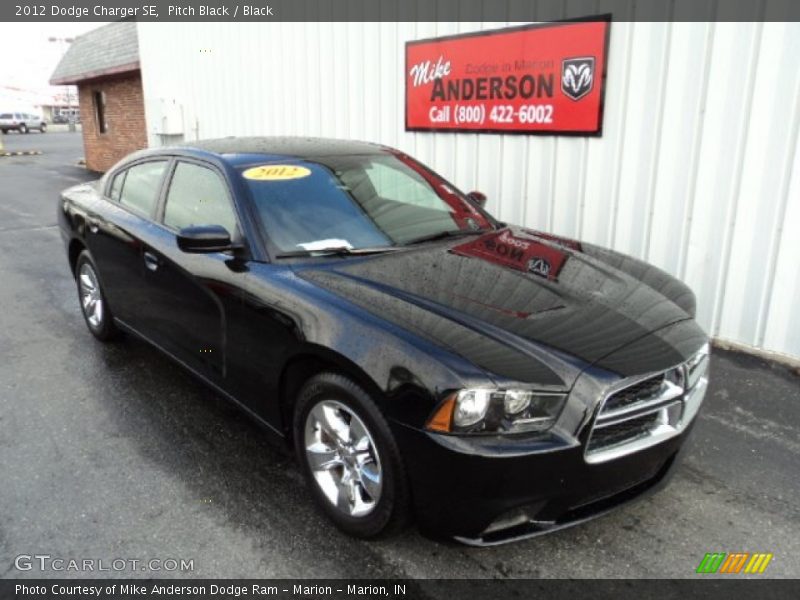 Pitch Black / Black 2012 Dodge Charger SE