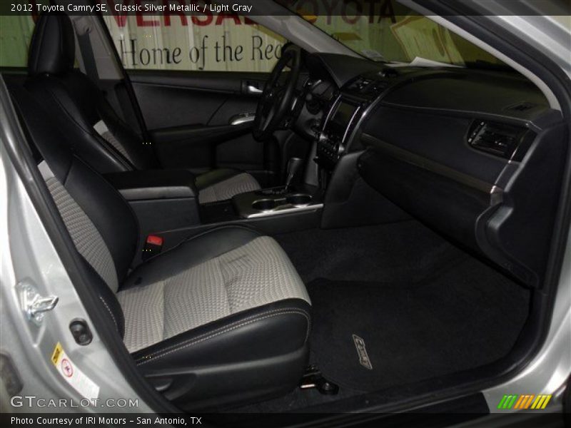 Classic Silver Metallic / Light Gray 2012 Toyota Camry SE
