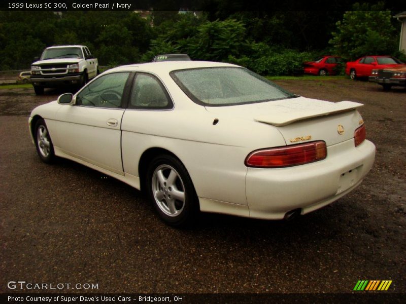 Golden Pearl / Ivory 1999 Lexus SC 300